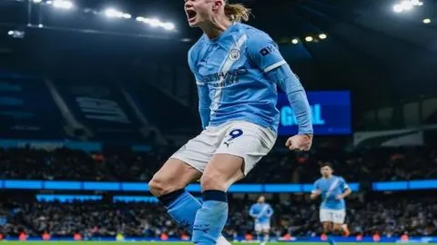 独家揭秘：阿迪达斯携手苏超，共铸足球盛事新篇章！